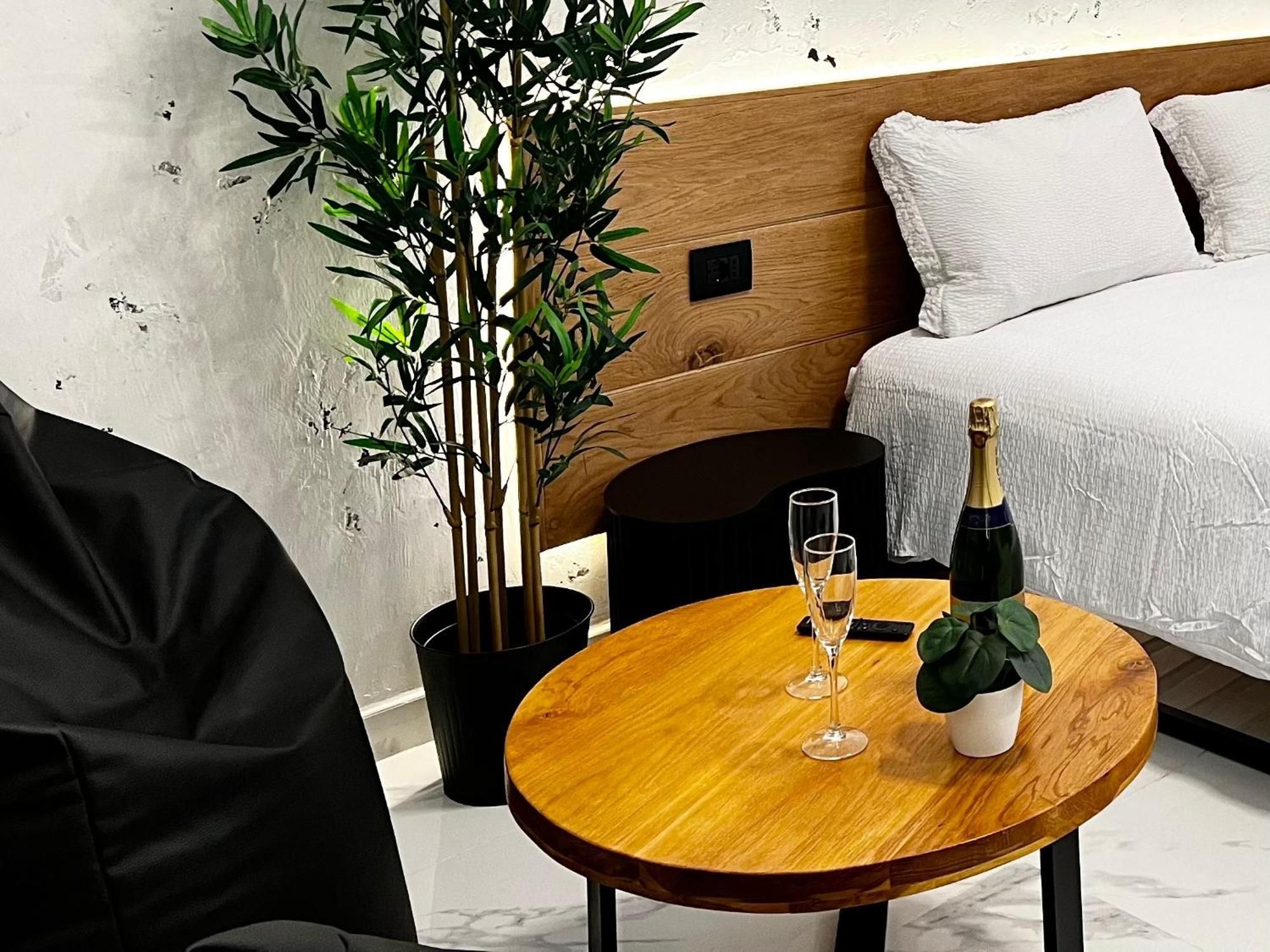 Guest house Ese Luxury - Elegant Jacuzzi Suite, Quiet&central Rome